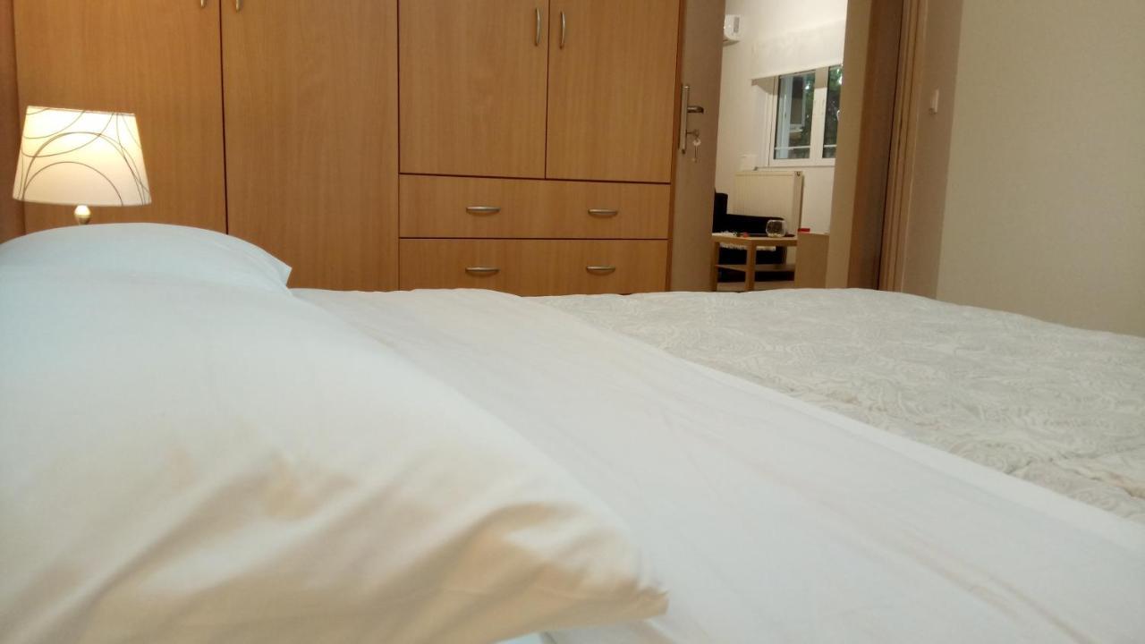 Overnight Athens Airport And Raphina Port Apartment 阿特米达 外观 照片